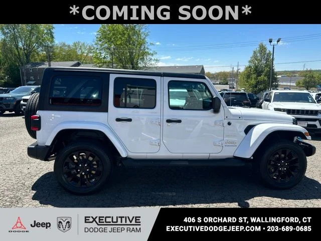 Used 2023 White Jeep Sahara 4xe image 8