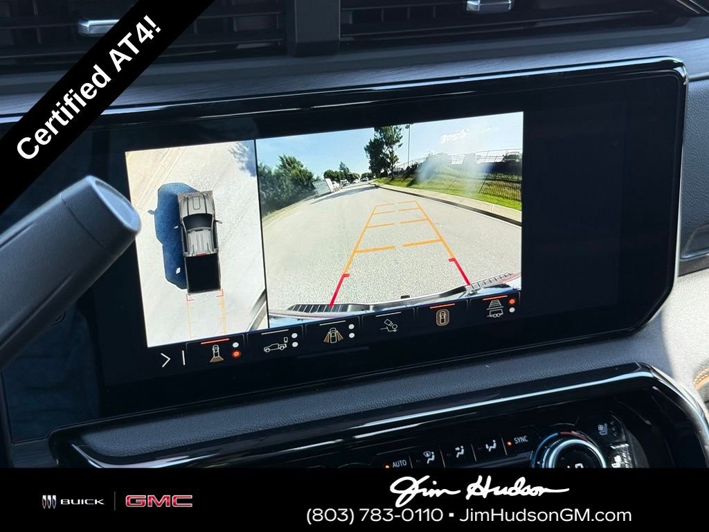 Used 2025 White GMC AT4 image 37