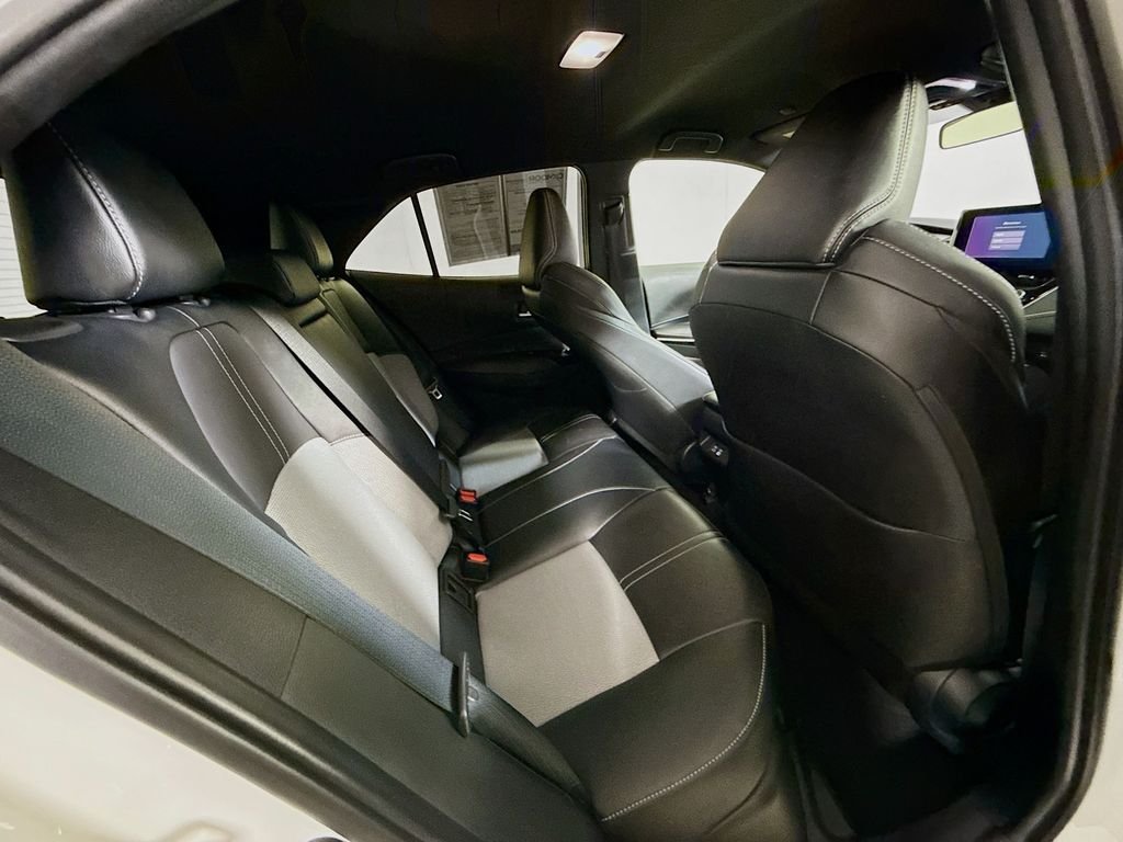 Used 2024 Ice Cap Toyota XSE image 26