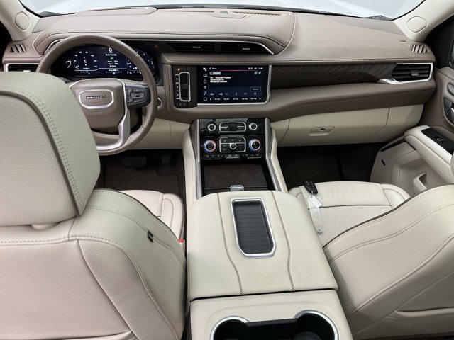 Used 2024 White Frost Tricoat GMC Denali image 4