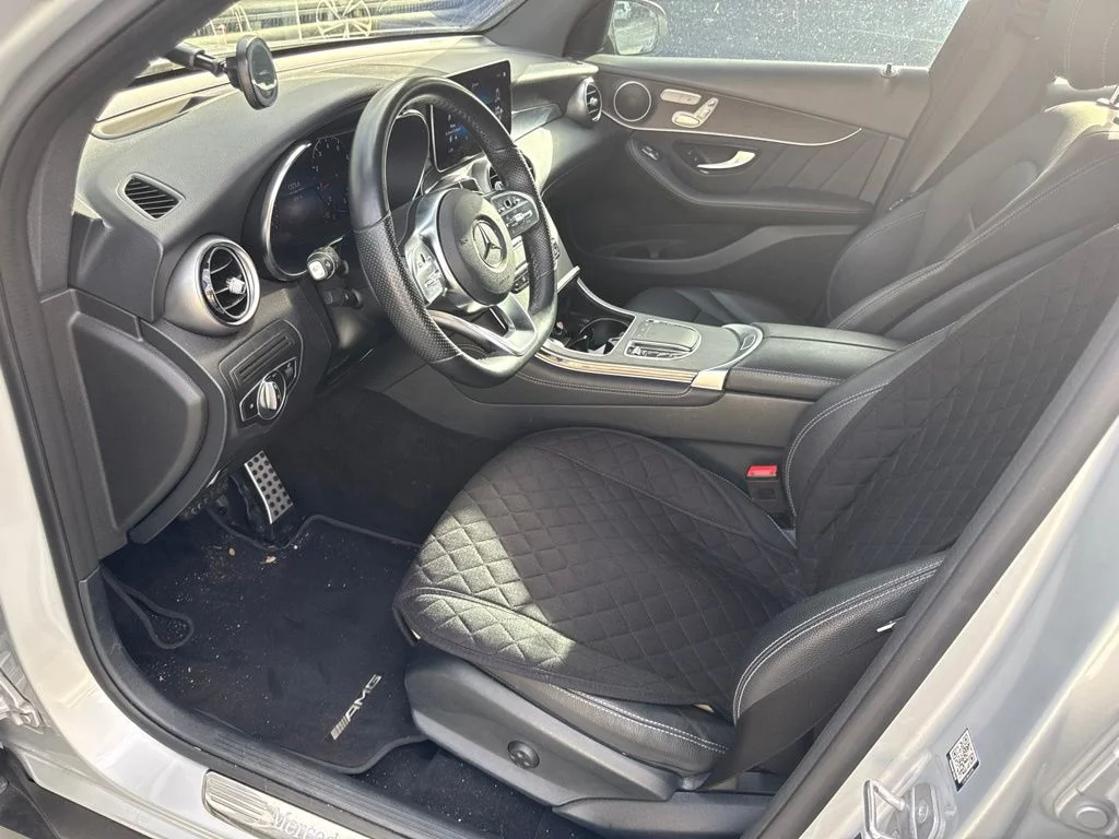 Used 2020 Silver Mercedes-Benz GLC 300 image 8