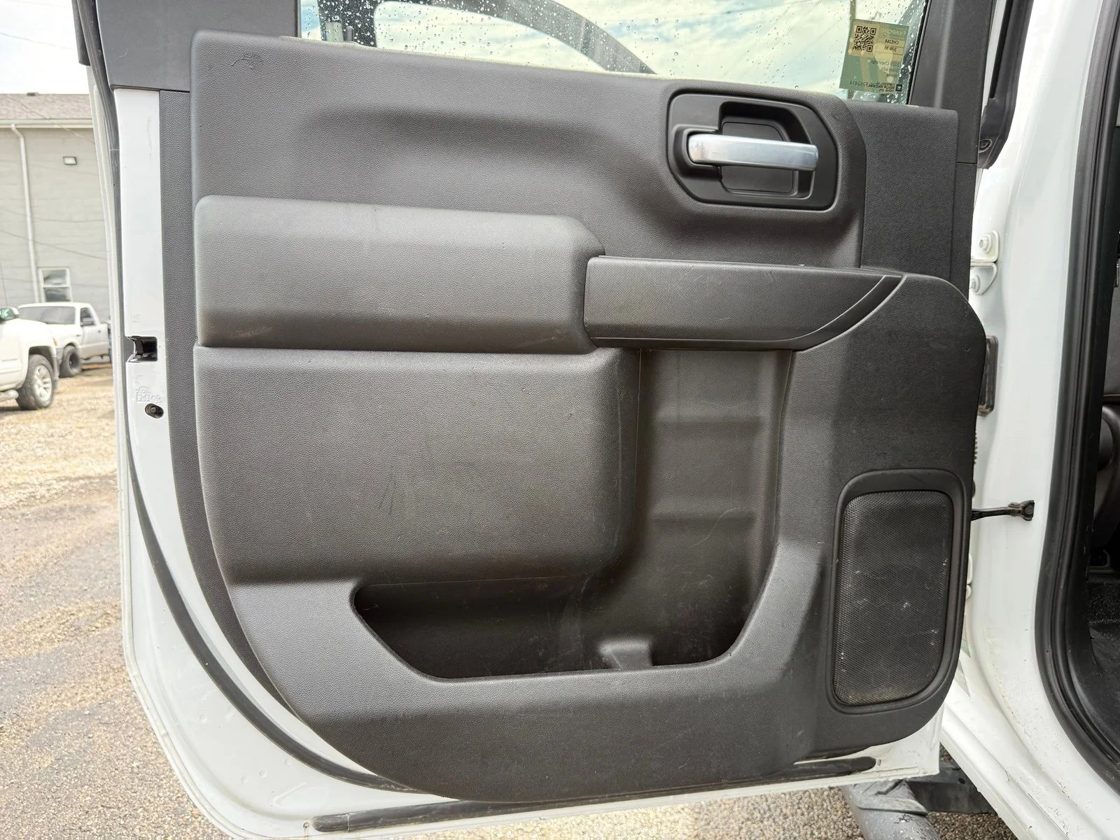 Used 2020 White Chevrolet LT image 22