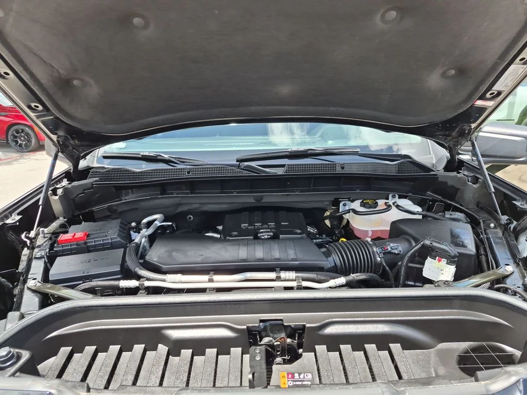 Used 2024 Black GMC Elevation image 20