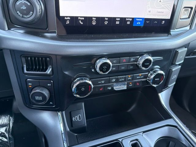 New 2026 Antimatter Blue Metallic Ford XLT image 18