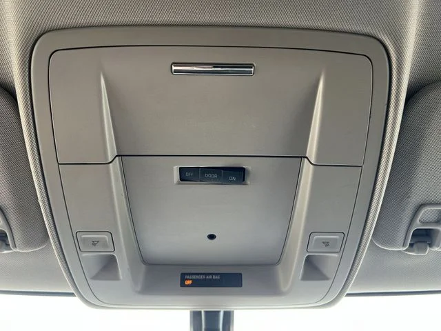 Used 2019 Gray Chevrolet LT image 28