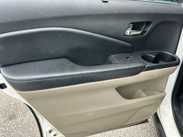 Used 2019  Honda EX-L image 20