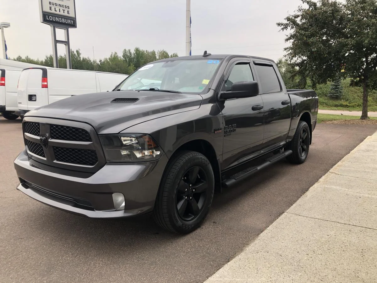 Used 2020 Grey RAM Express 4x4 Crew Cab image 5