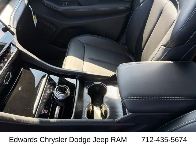New 2027 Brown Jeep Limited image 19