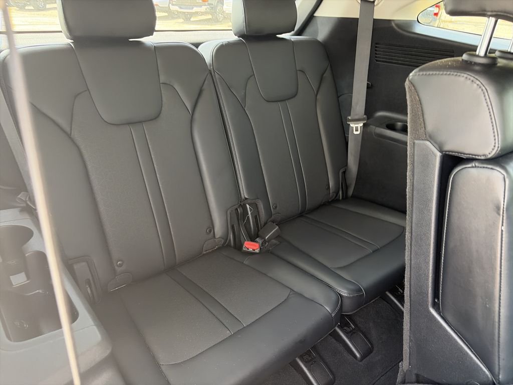 Used 2021 Silver Kia S image 34