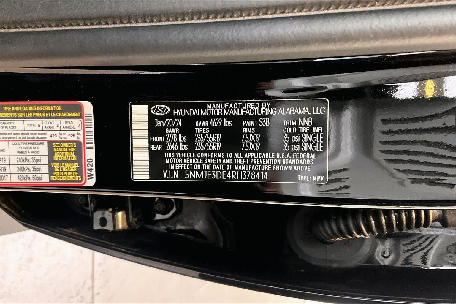 Used 2024 Black Pearl Hyundai Limited image 32