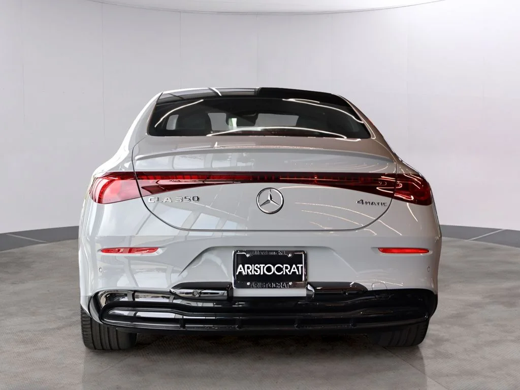 New 2027 MANUFAKTUR Alpine Grey Mercedes-Benz CLA 350 image 6
