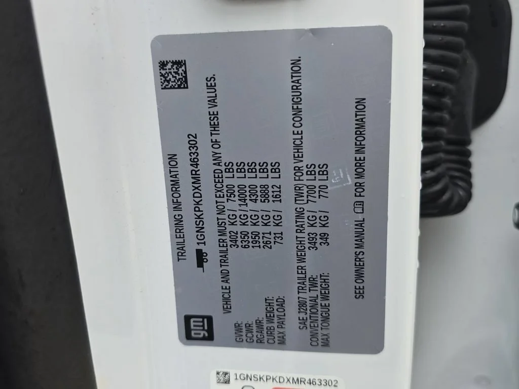Certified Used 2021 SUMMIT WHITE Chevrolet Z71 image 35