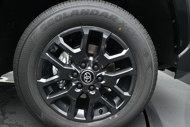 New 2026 Magnetic Gray Metallic Toyota Platinum image 17
