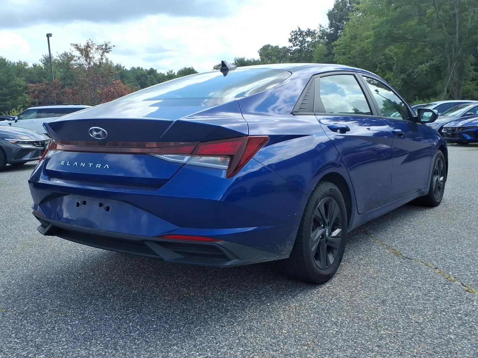 Used 2021 Intense Blue Hyundai SEL image 5
