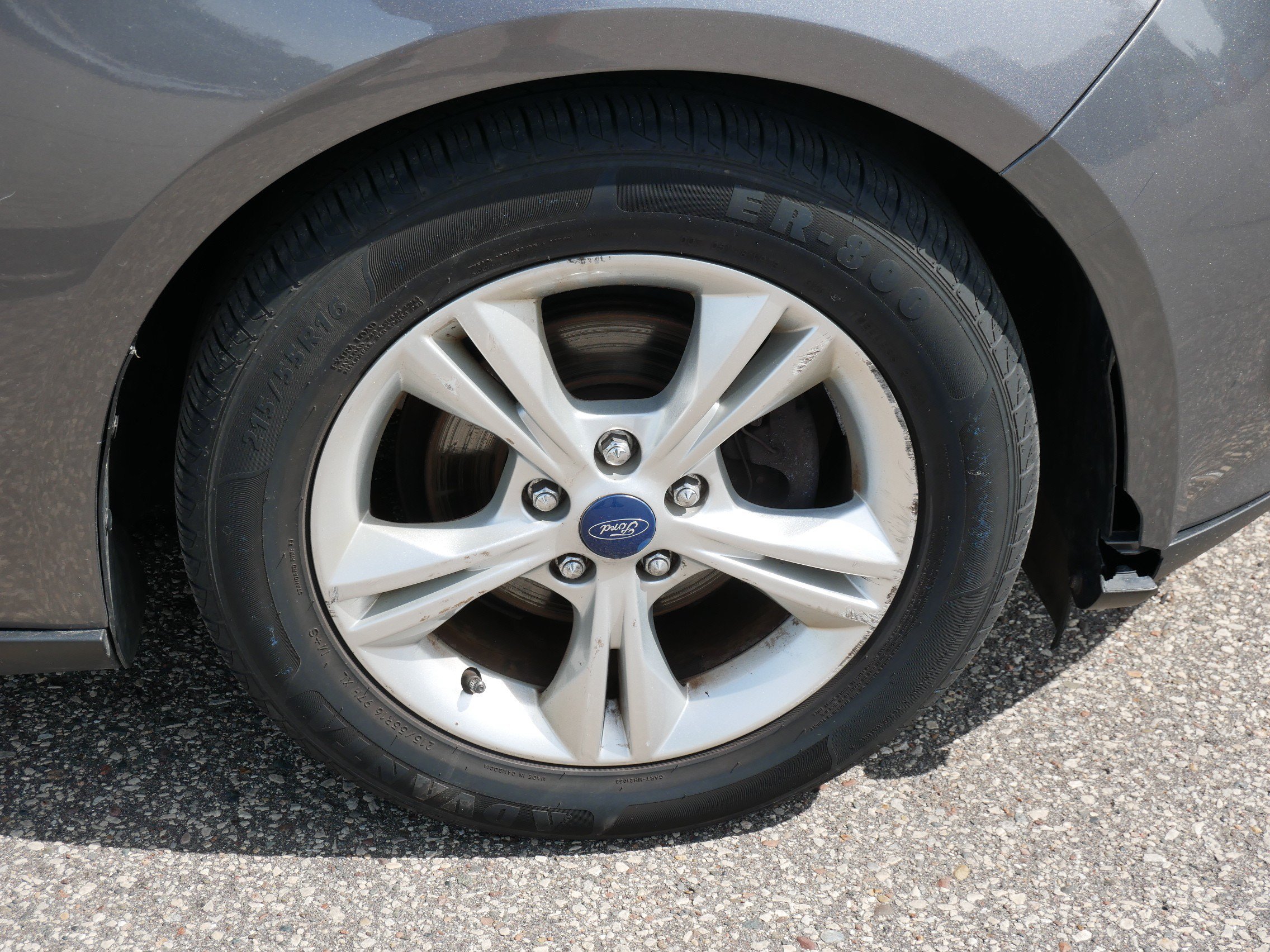 Used 2013 Gray Ford SE image 9