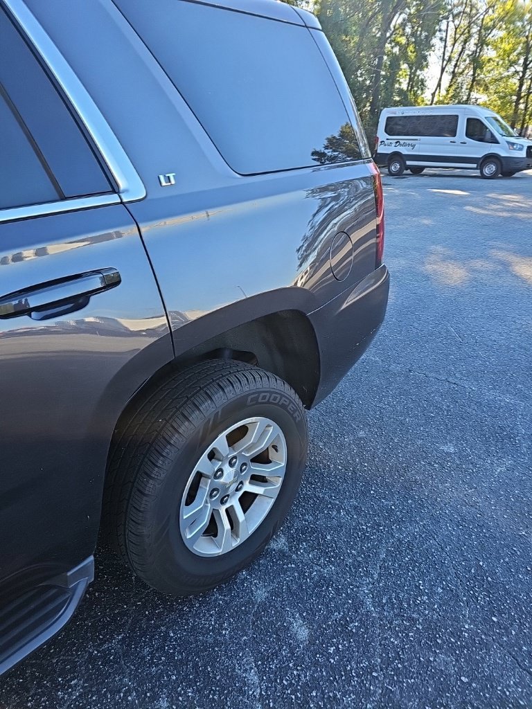 Used 2018 Gray Chevrolet LT image 4