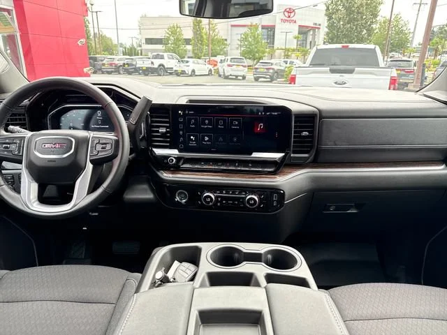 Used 2024 Sterling Metallic GMC Elevation image 11