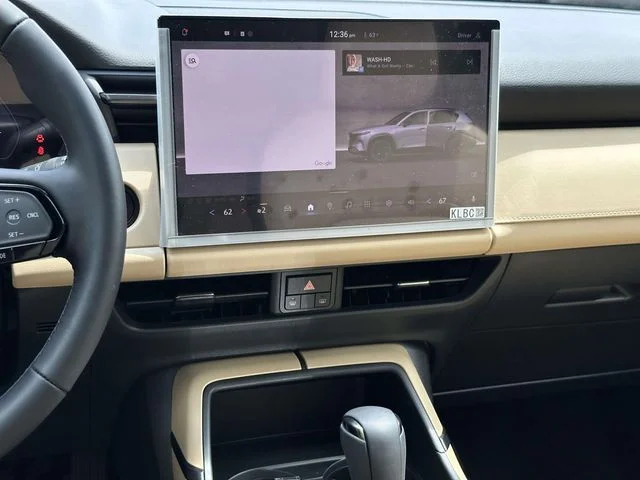 New 2026 White Metallic Mazda 2.5 S Premium image 19