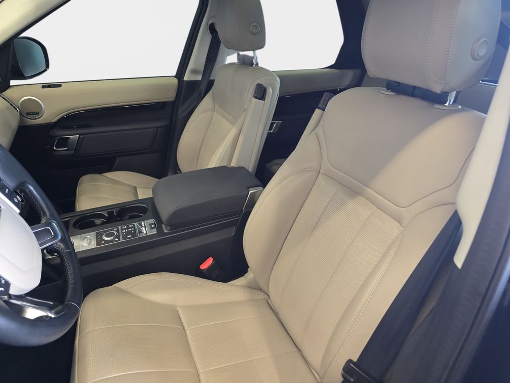 Used 2018 Black Land Rover SE image 19