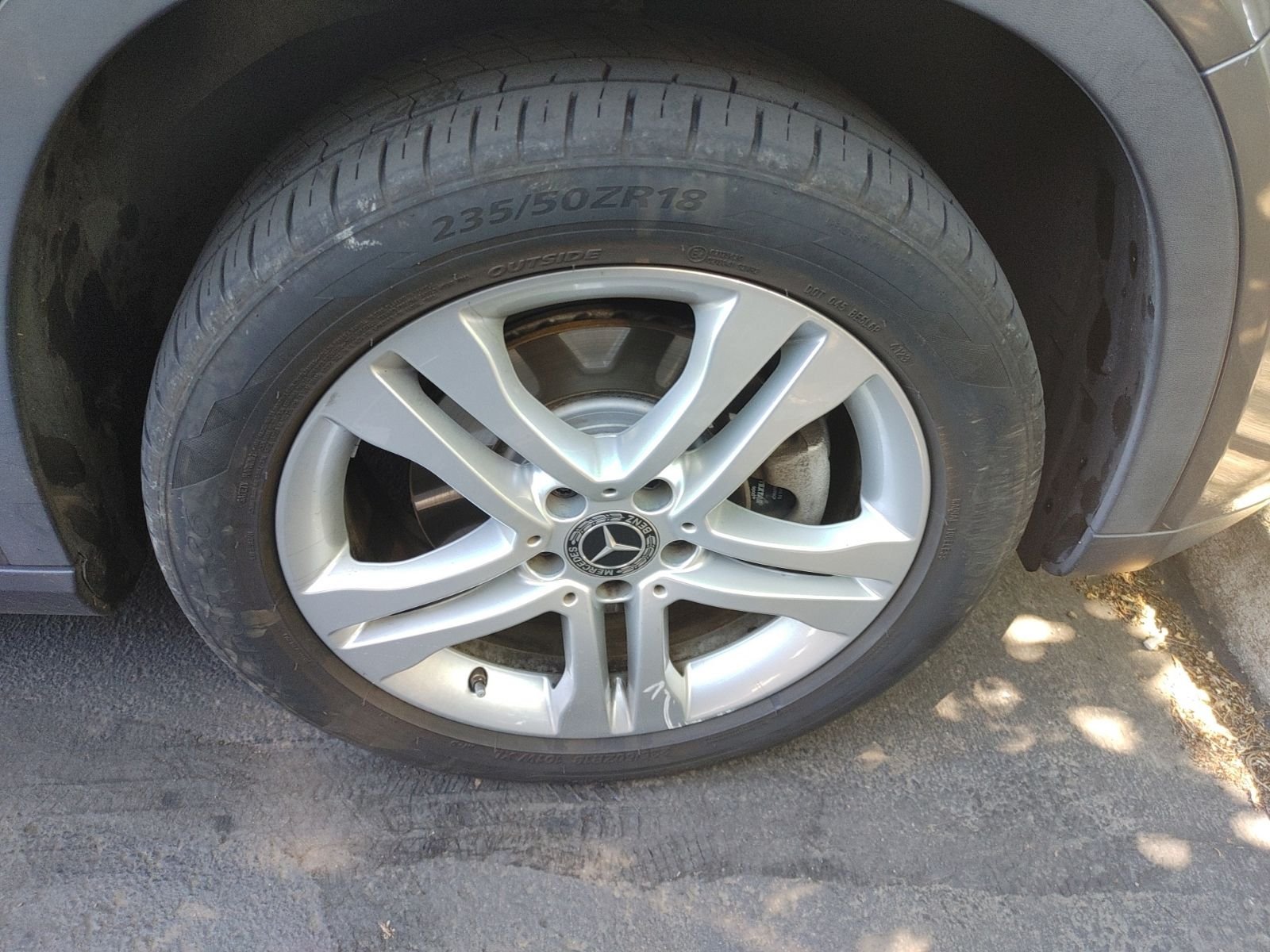 Used 2019 Gray Mercedes-Benz GLA 250 image 3