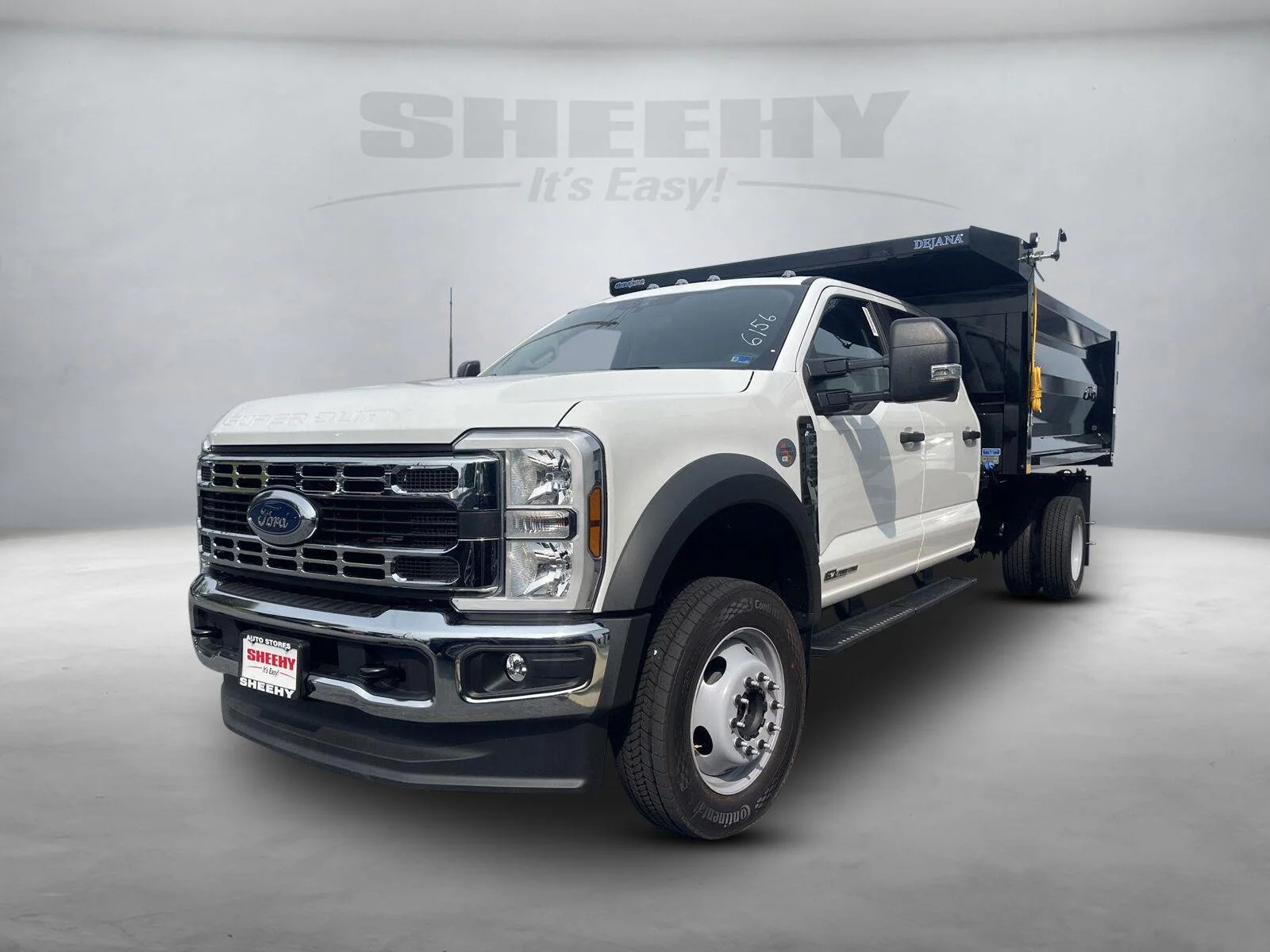 New 2026 Oxford White Ford XL image 9