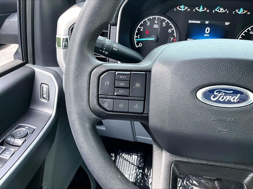 Used 2023 Black Ford XLT image 23