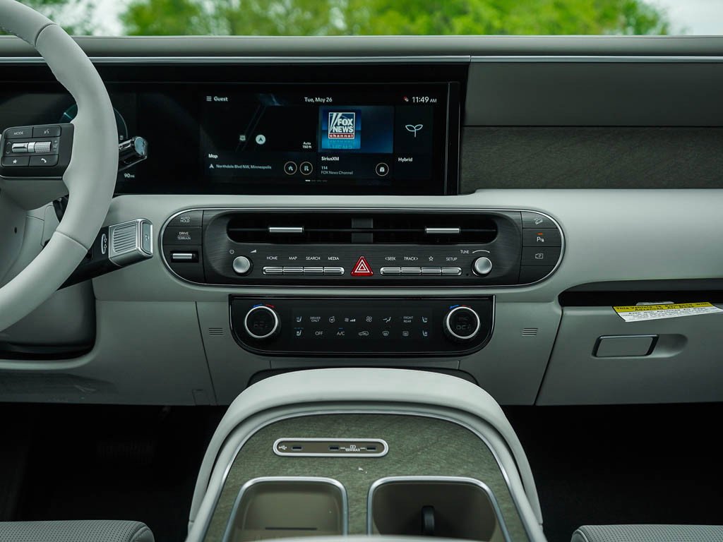 New 2026 Pacific Sapphire Hyundai SEL Premium 7P AWD image 18