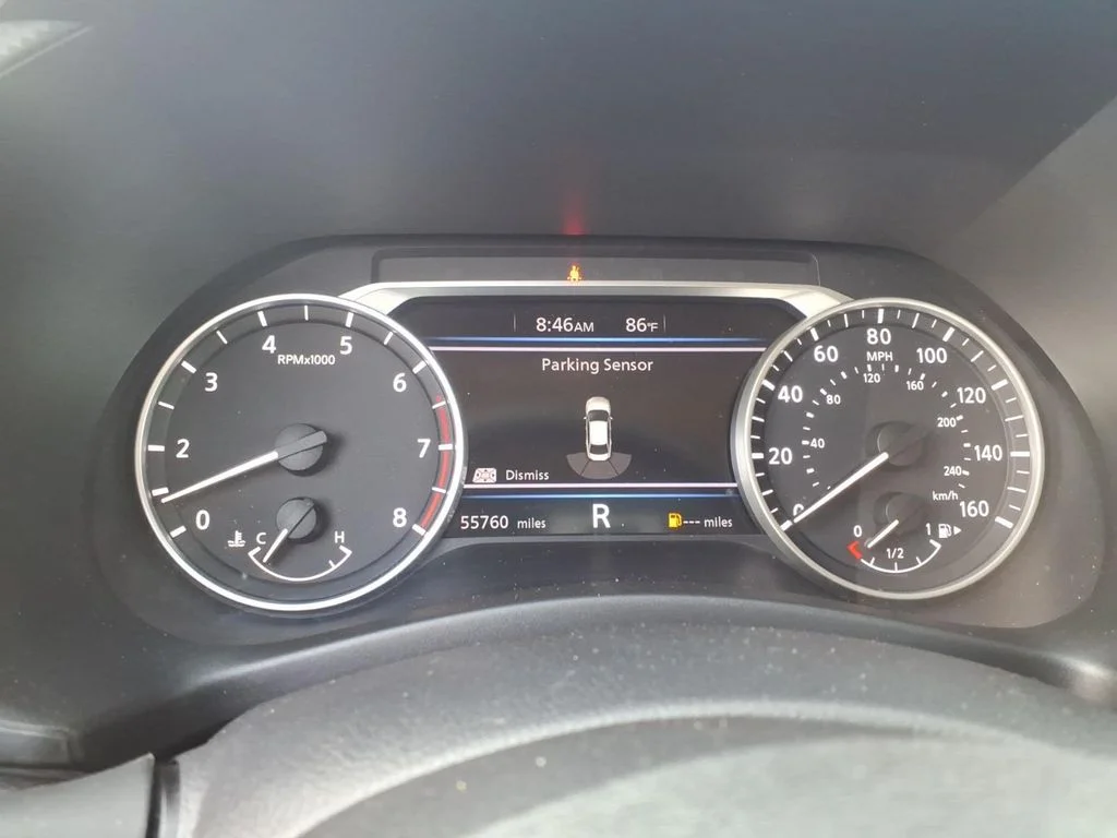 Certified Used 2025 Black Nissan SR image 12