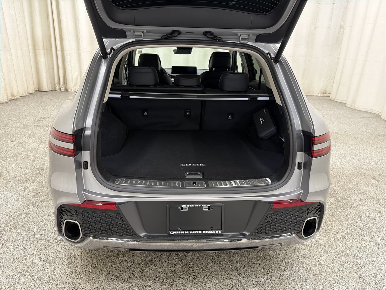 2024 GENESIS GV70 Standard - Photo 17