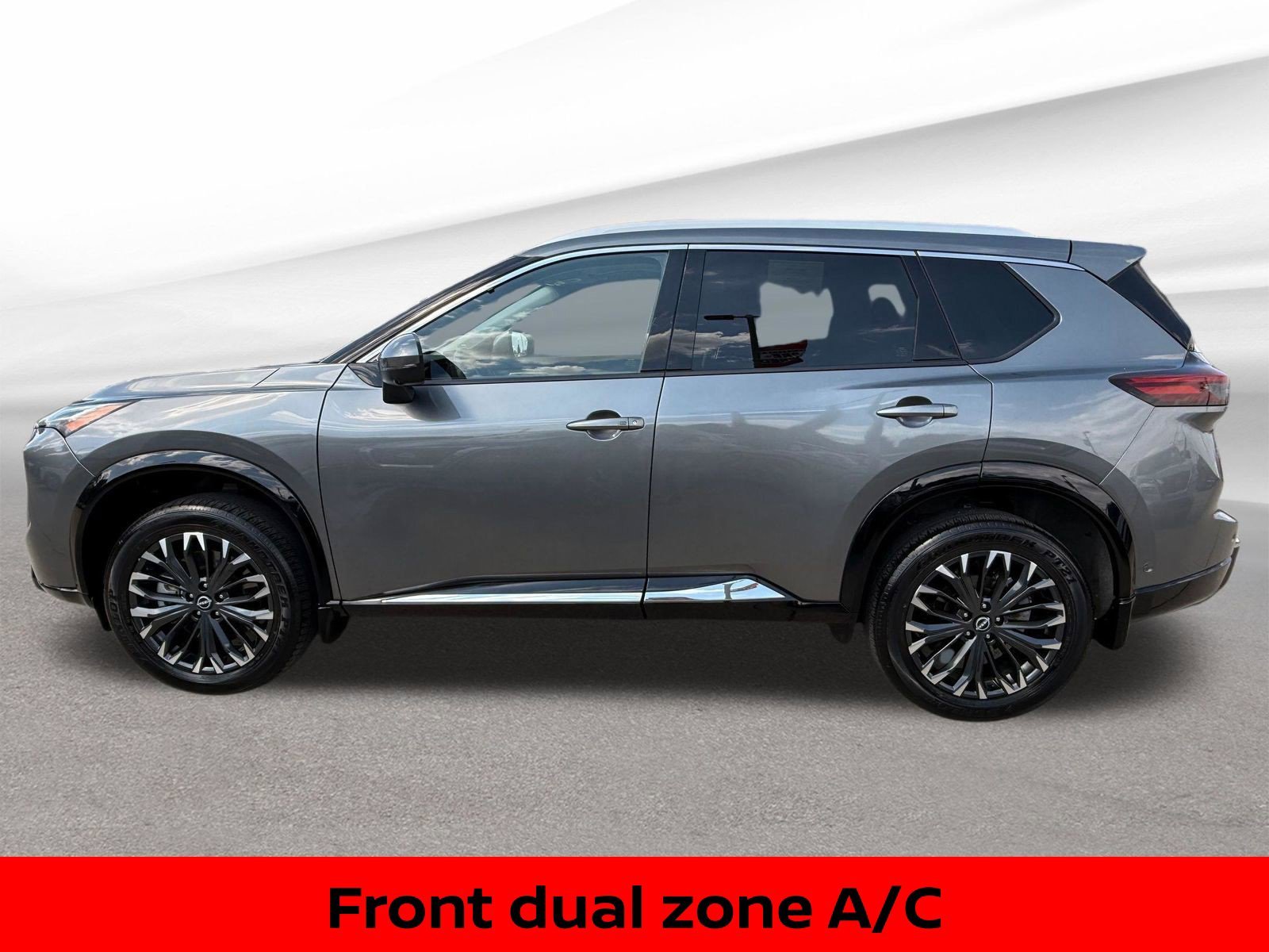 Certified Used 2025 Gun Metallic Nissan Platinum image 15