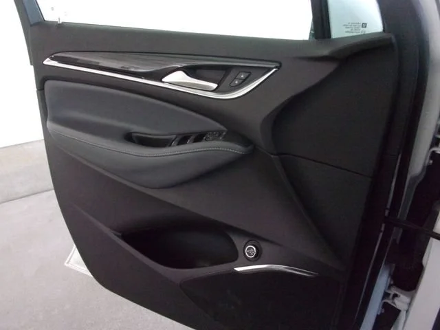 2024 Buick Enclave Essence - Photo 12