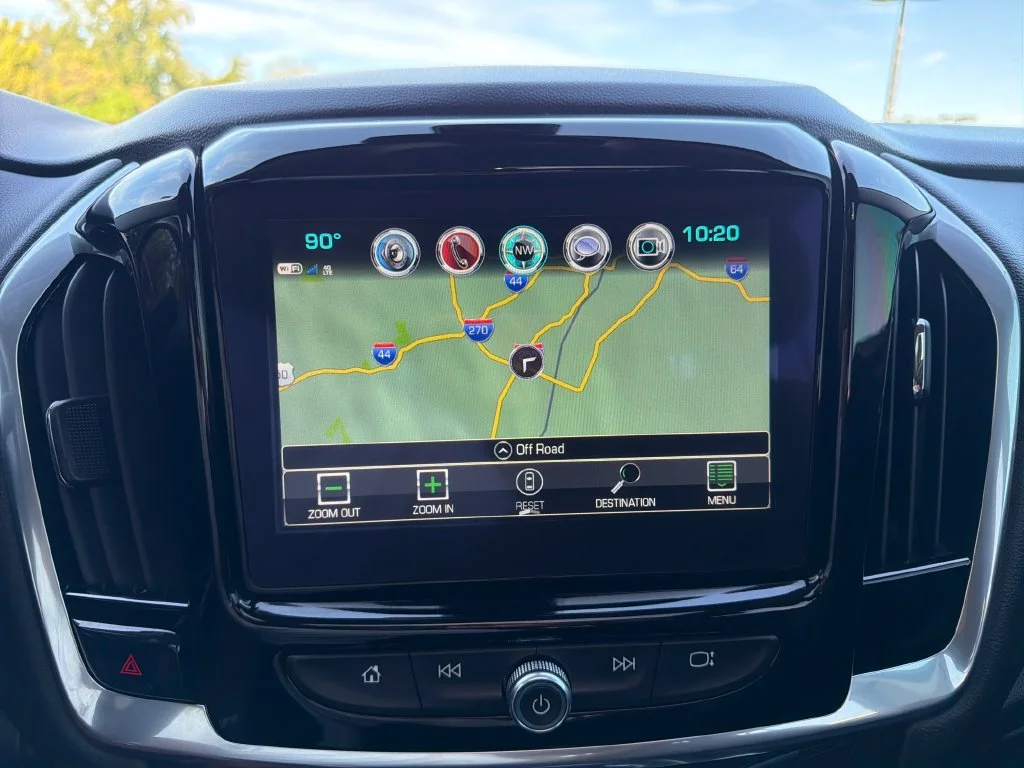 Used 2019 Black Chevrolet Premier image 19