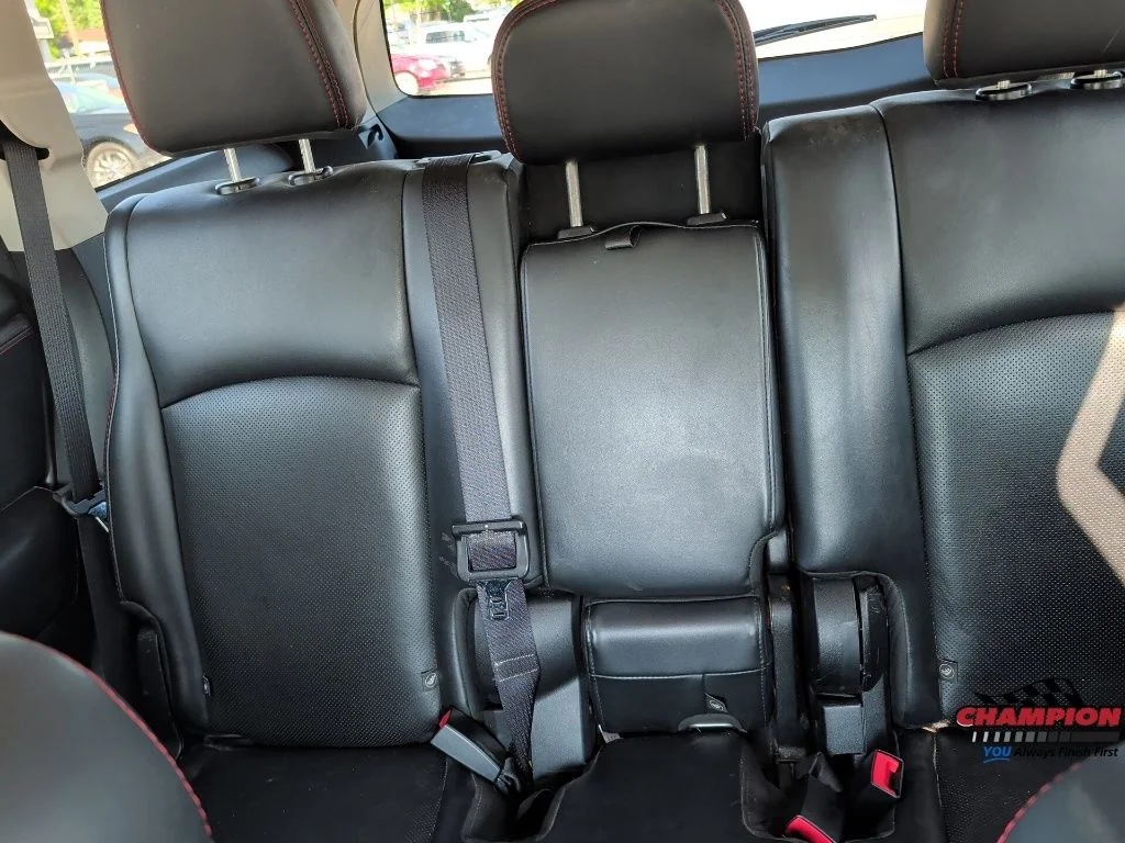 Used 2014 White Dodge R/T image 29