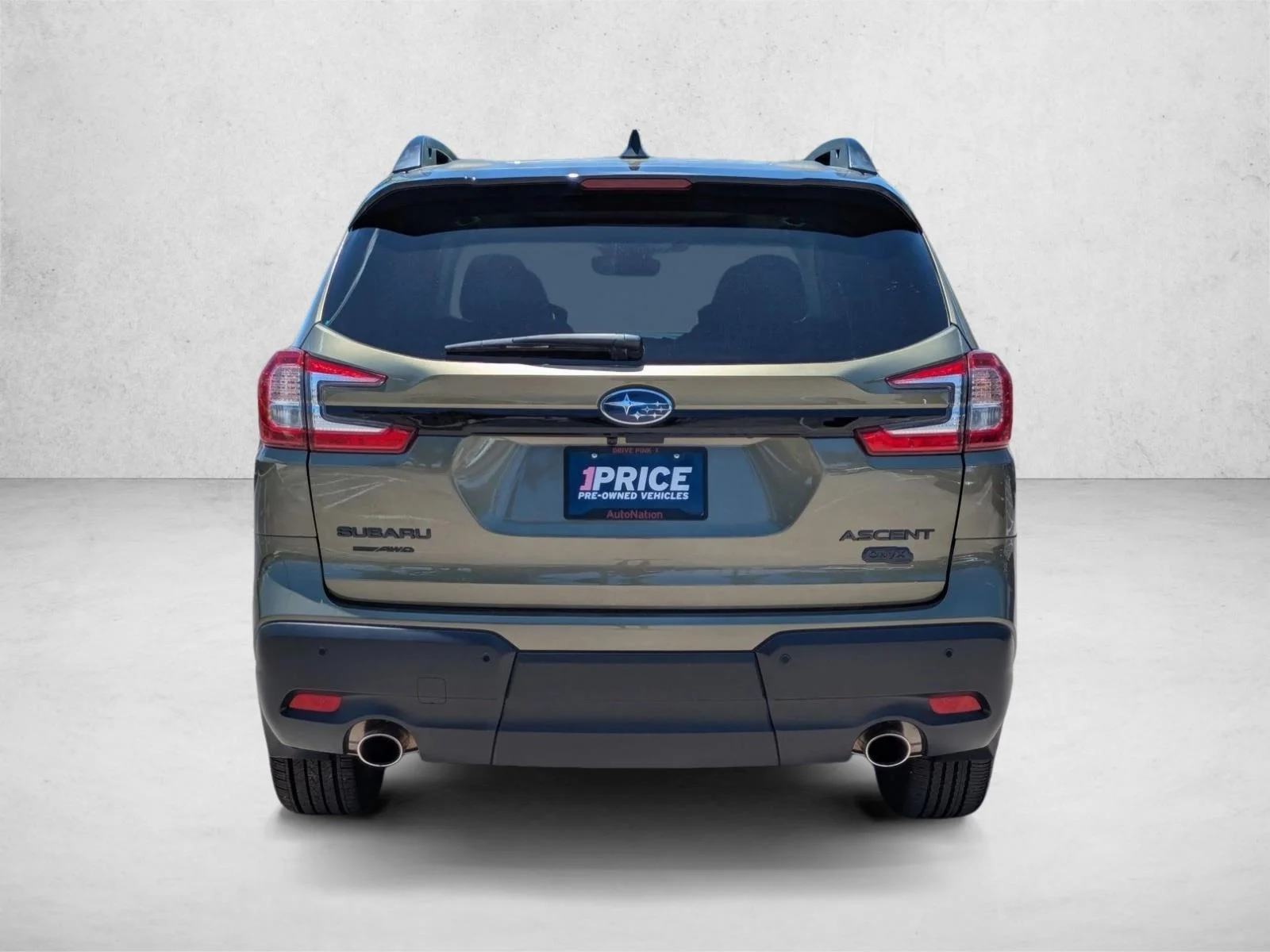 Used 2025 Autumn Green Metallic Subaru Onyx Edition image 7