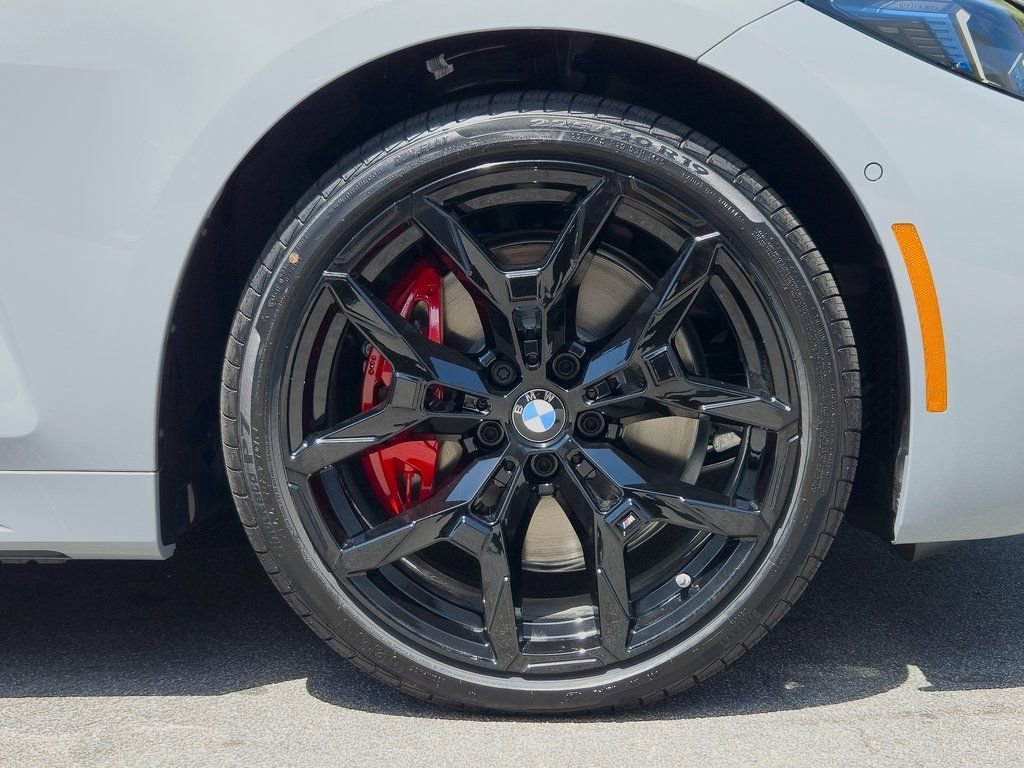 2026 BMW 4 Series M440i - Photo 9