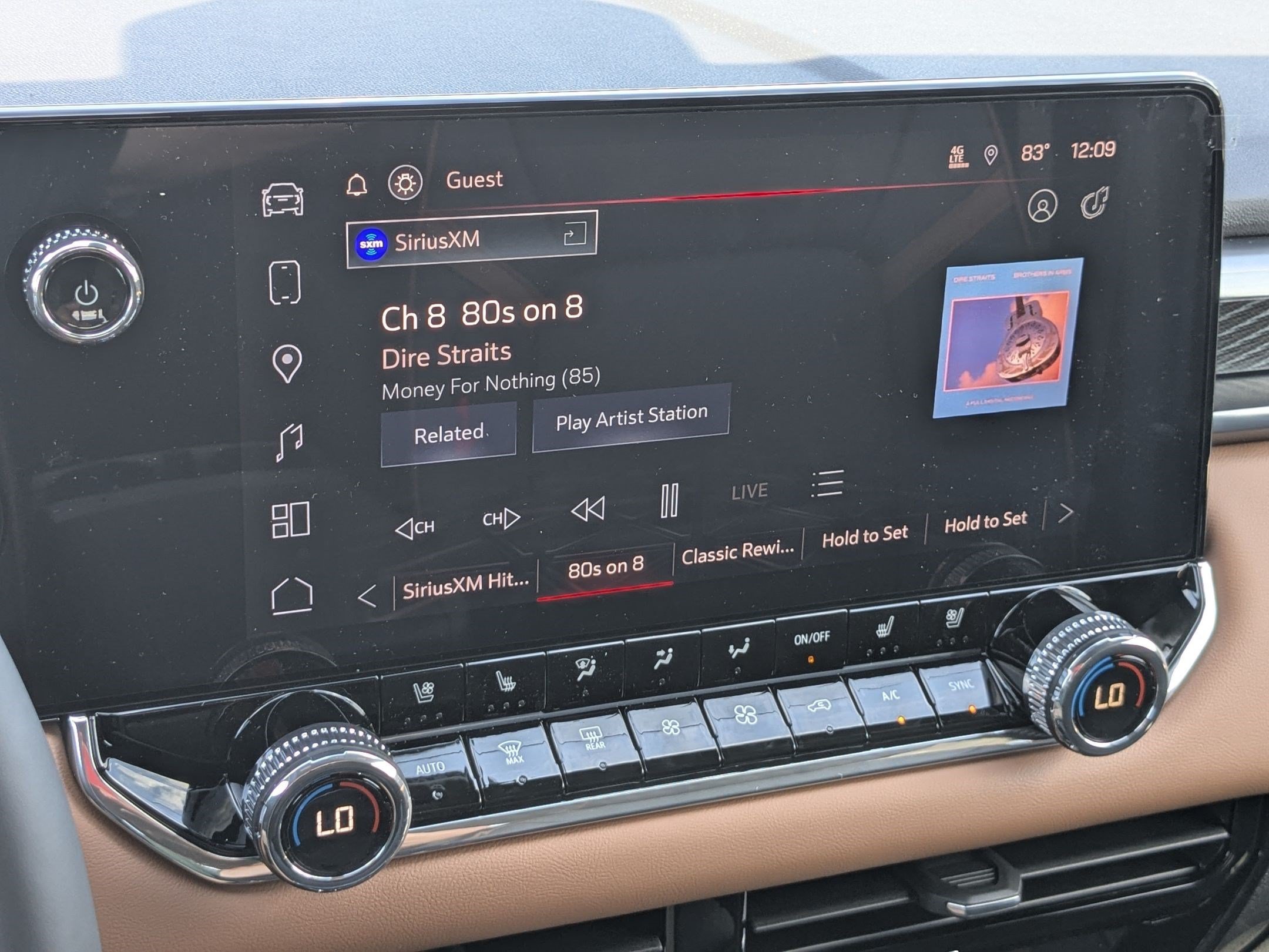2026 GMC Canyon AT4 - Photo 17