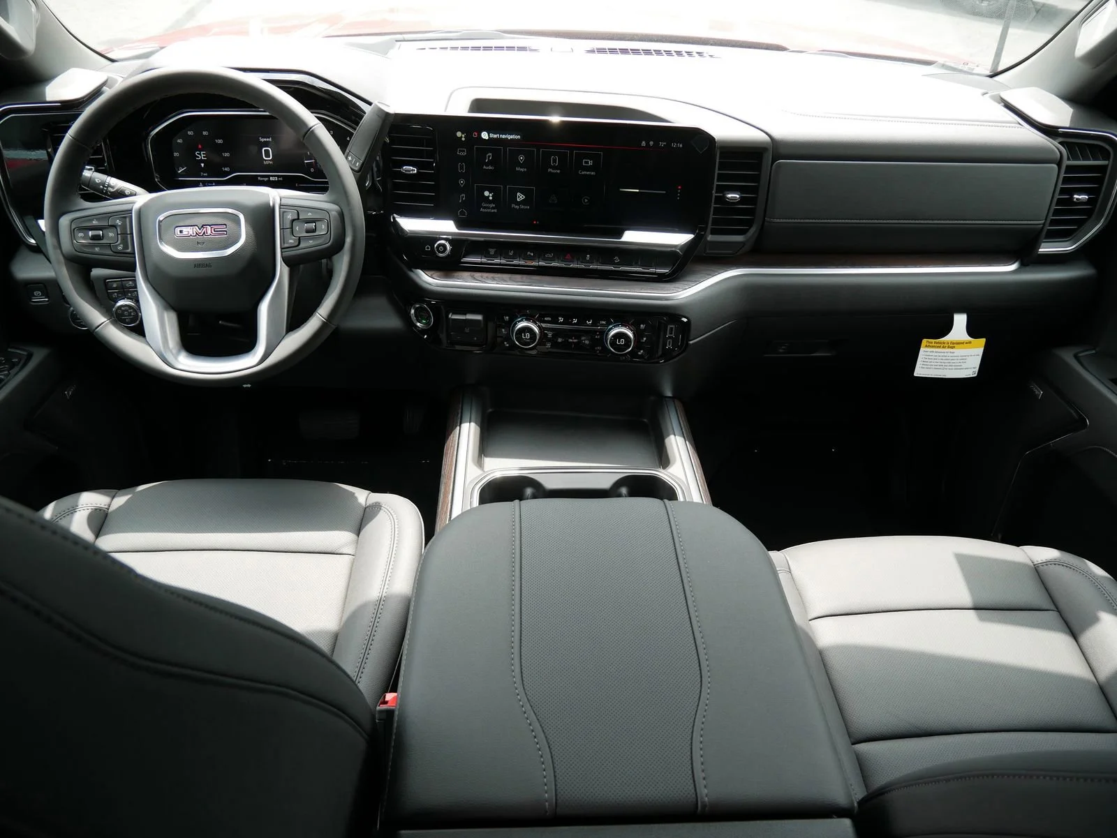 2025 GMC Sierra 2500HD SLT - Photo 8