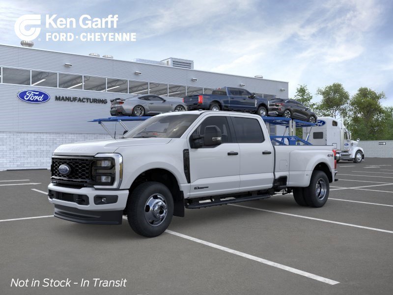 2026 Ford F-350 XL 4x4 Crew Cab 8' Box DRW's photo