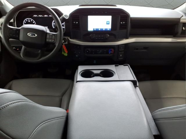 Used 2022 White Ford XL image 18