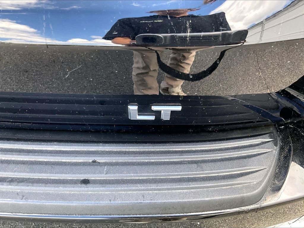 Used 2022 Black Chevrolet LT image 30