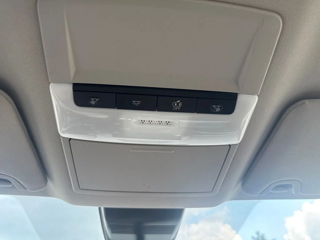 Used 2025 Gun Metallic Nissan 2.5 SV image 40