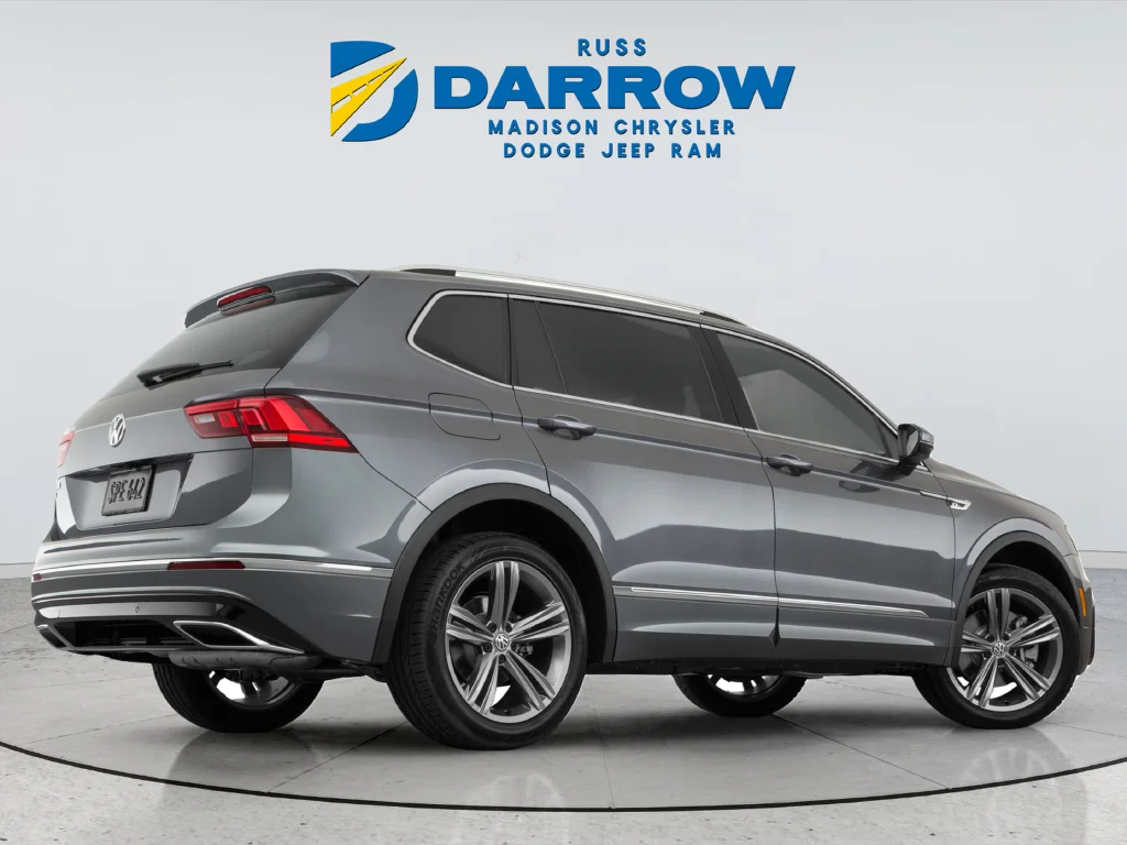 Used 2019  Volkswagen 2.0T SEL R-Line image 5