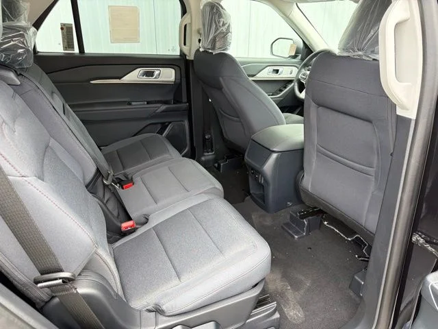 New 2026 Agate Black Metallic Ford Active image 3