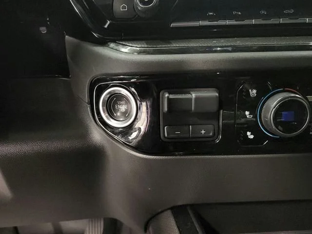 2023 Chevrolet Silverado 1500 ZR2 - Photo 37