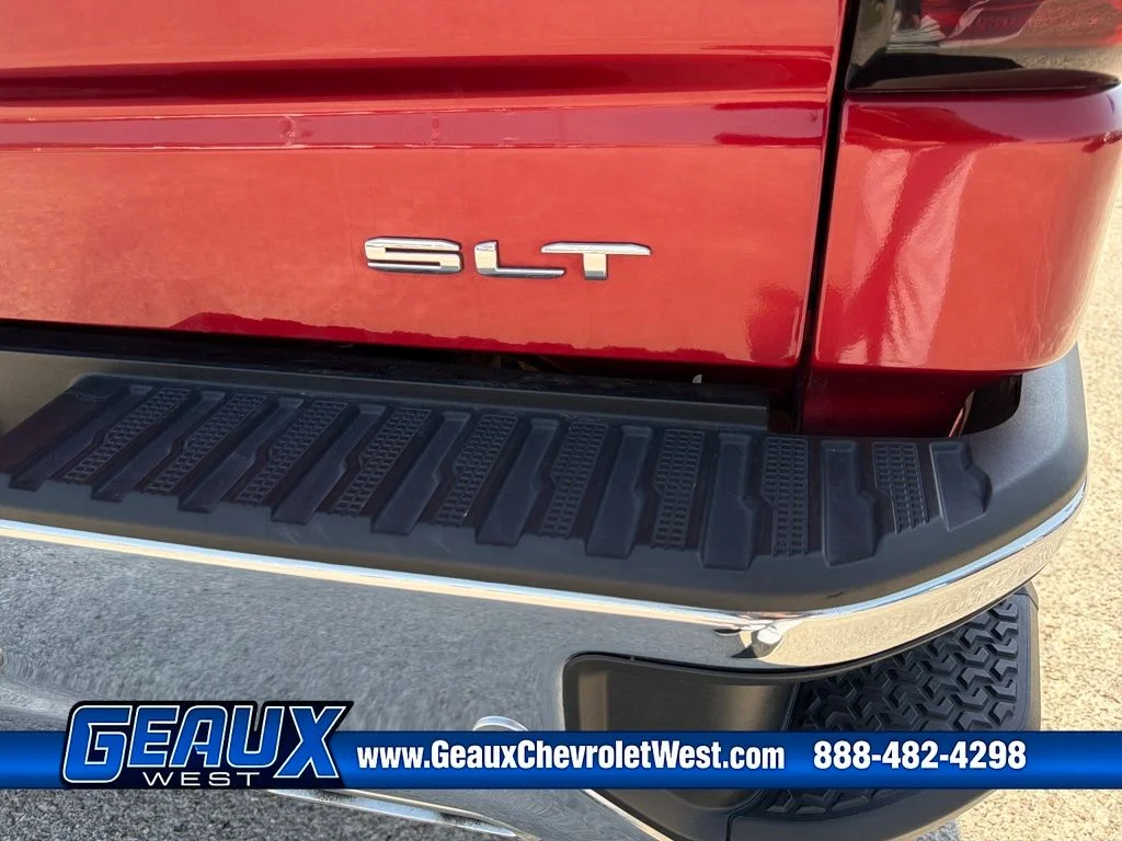 Used 2023 Red GMC SLT image 36