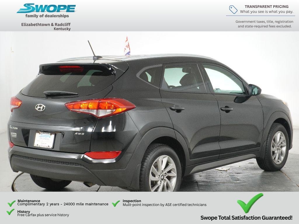 Used 2016 Ash Black Hyundai SE image 3