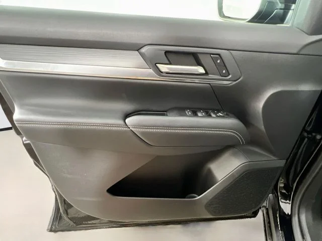 Used 2026 Black GMC Elevation image 30