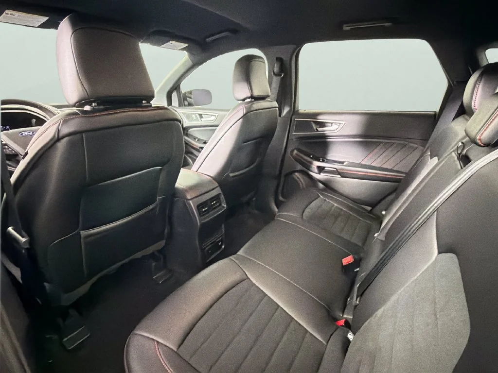 Used 2020 Gray Ford ST Line image 27