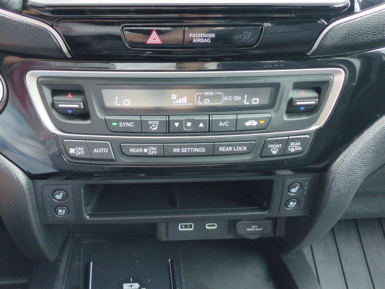 Used 2025 Platinum White Pearl Honda Black Edition image 28