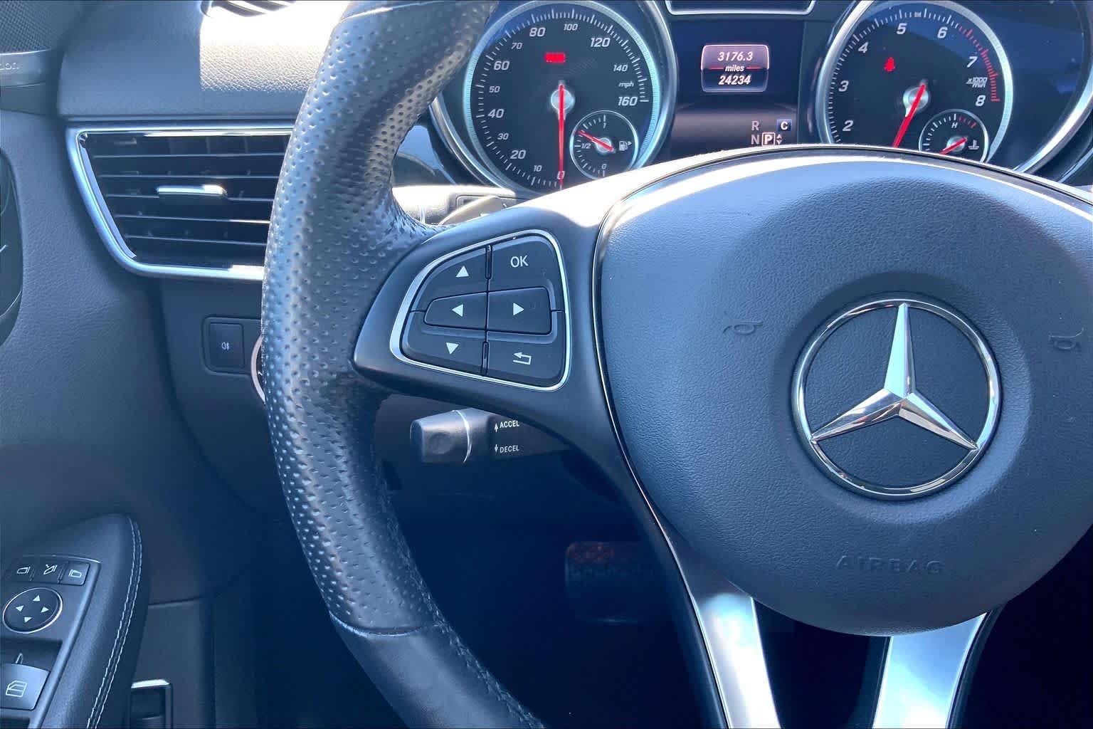 Used 2018 Iridium Silver Metallic Mercedes-Benz GLE 350 image 23
